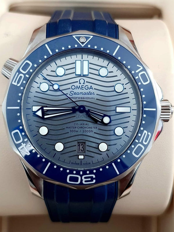 Omega Seamaster Diver 300m Omega Co-Axial Master Chronometer 42mm